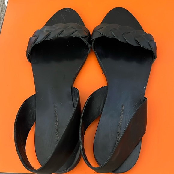 Zara Flat Sandals 37 - Picture 4 of 6
